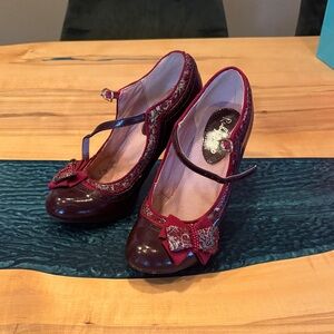 Chic Burgundy Mary Jane Heels with Bow Detail